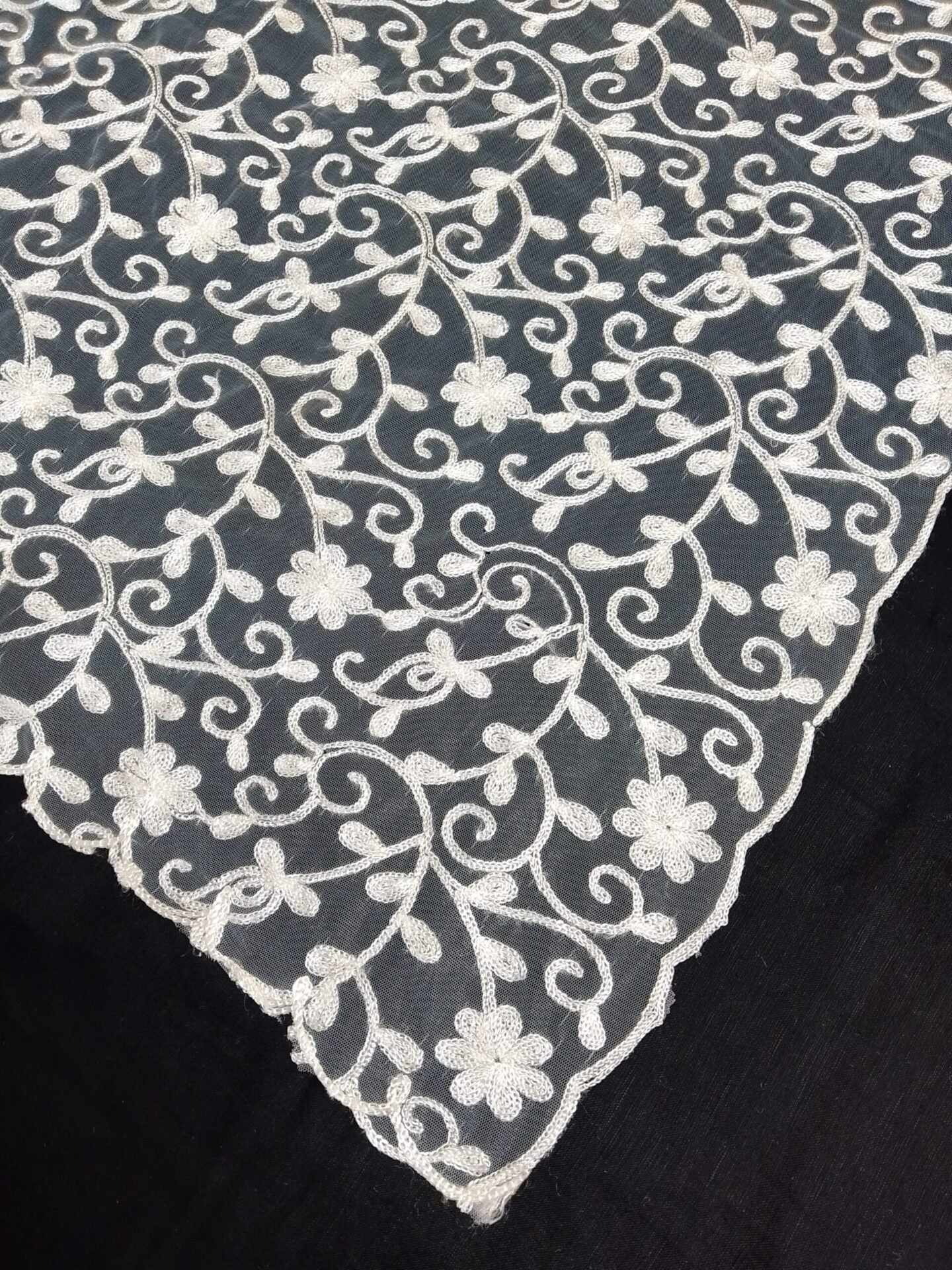 net dupatta 3190505 (5)