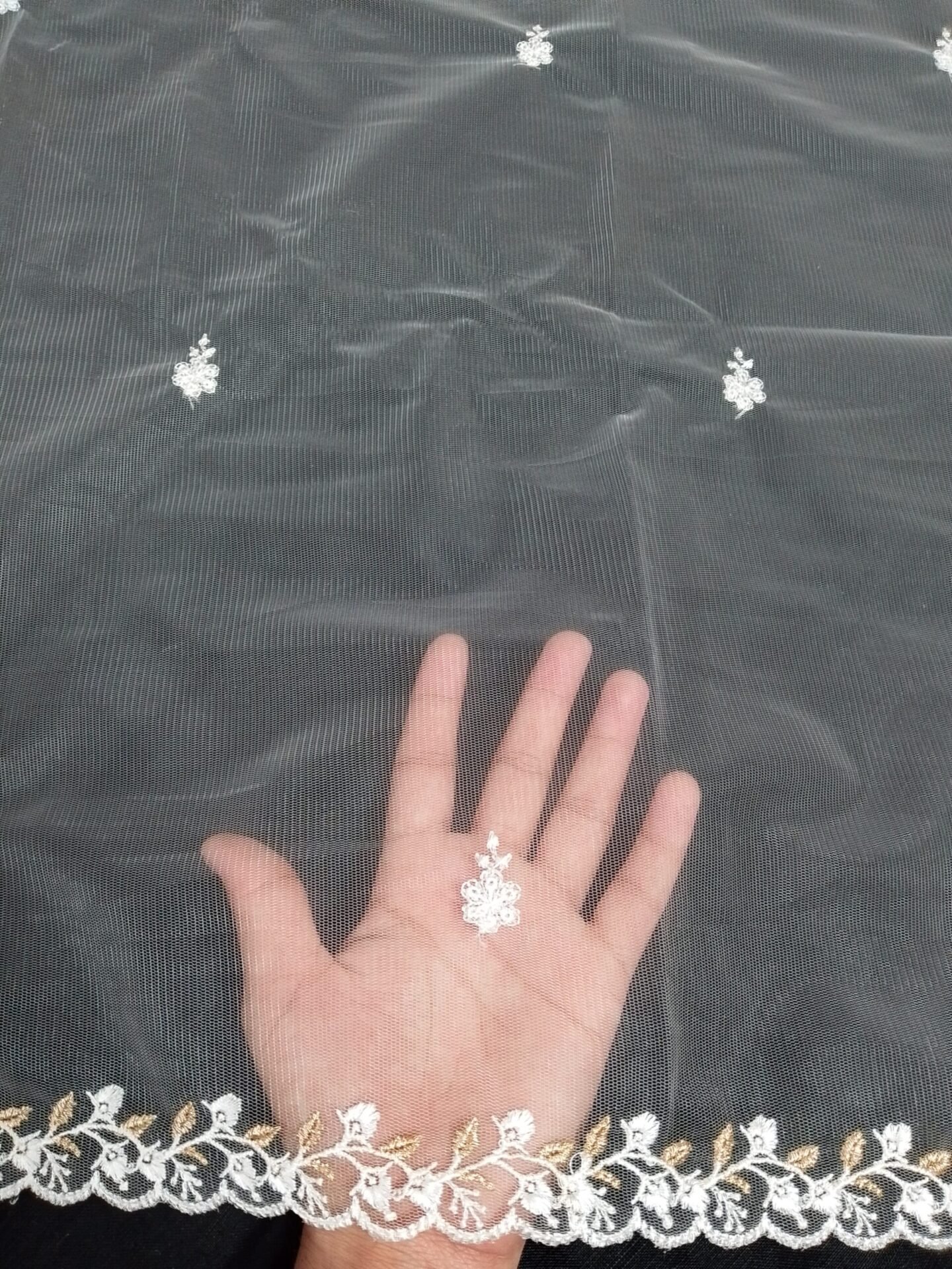 net dupatta 3190518 (2)