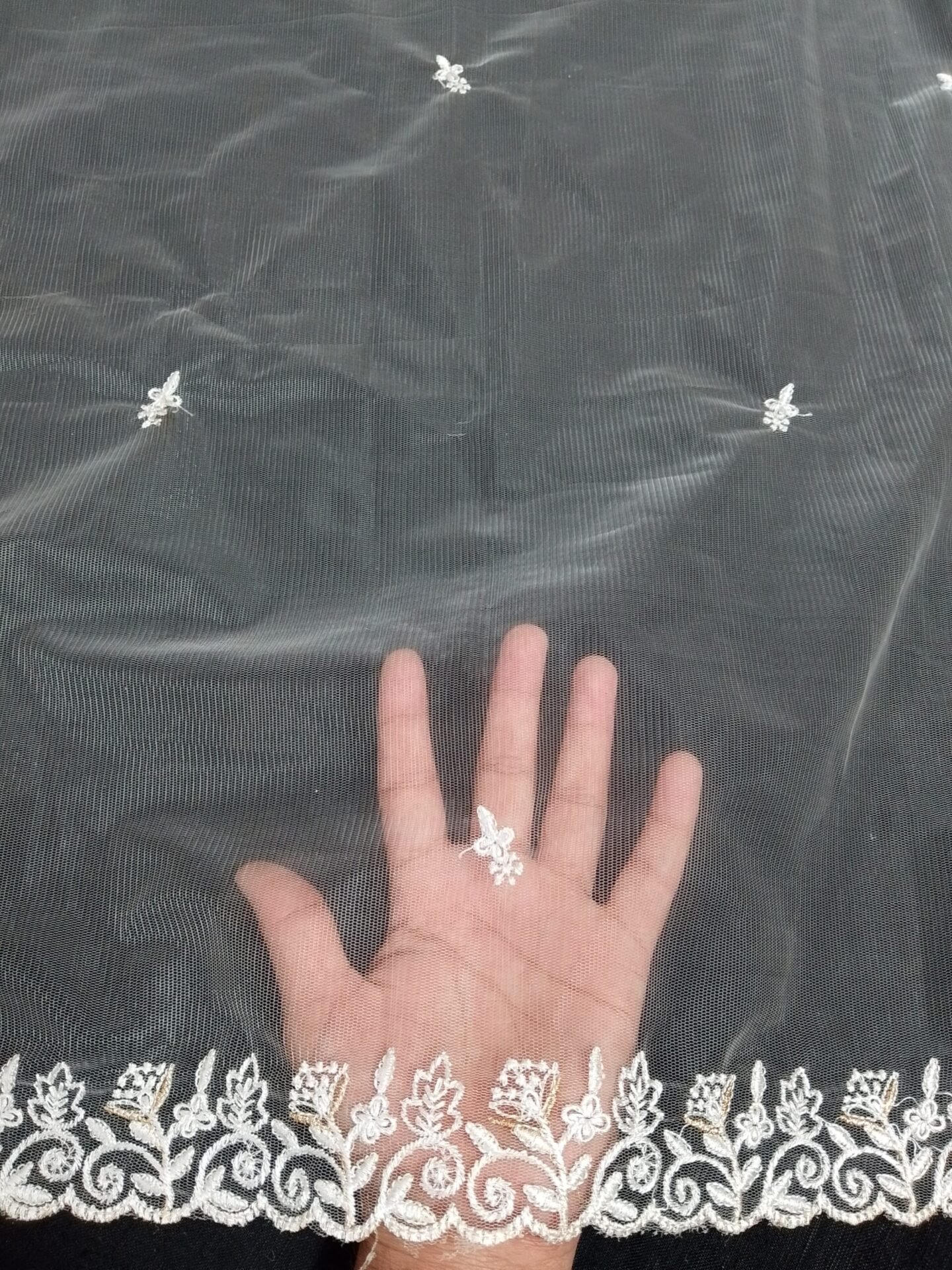 net dupatta 3190520 (2)